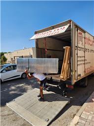 תמונה שצולמה להמחשת העבודות של נירו הובלות תמונה של נירו הובלות