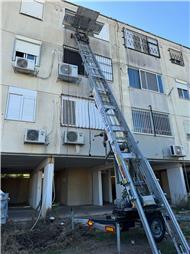 תמונה שצולמה להמחשת העבודות של ע.ע הרמות מנוף הרמה לדירות תמונה של ע.ע הרמות מנוף הרמה לדירות