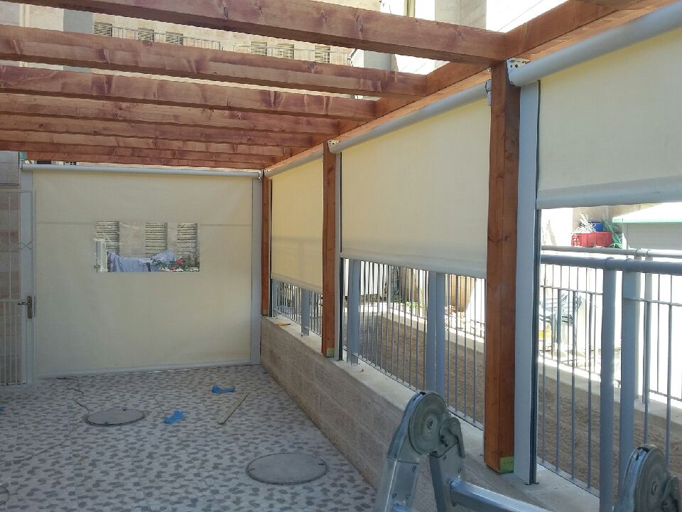 תמונה שצולמה להמחשת העבודות של מאיר מרכז הפלסטיק תמונה של מאיר מרכז הפלסטיק