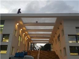 תמונה שצולמה להמחשת העבודות של אפיק מערכות אלומיניום וזכוכית תמונה של אפיק מערכות אלומיניום וזכוכית