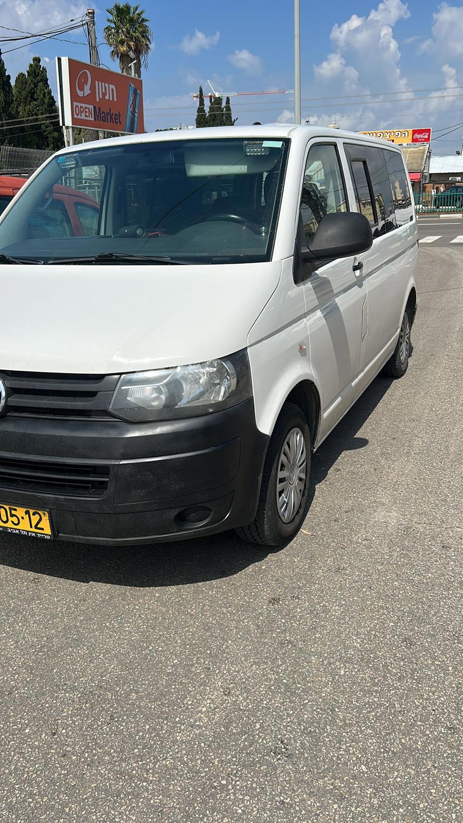 תמונה שצולמה להמחשת העבודות של לידור שירותי הסעות במיניבוסים ובמוניות תמונה של לידור שירותי הסעות במיניבוסים ובמוניות
