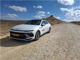 תמונה של מוניות במצפה רמון - שי