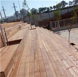 תמונה שצולמה להמחשת העבודות של בראשית עבודות עץ תמונה של בראשית עבודות עץ