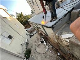 תמונה של חאלד קבלן איטום בידוד ועבודות זיפות