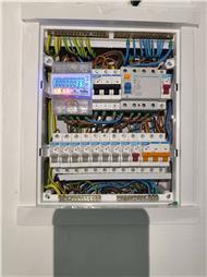 תמונה של איתי חשמל