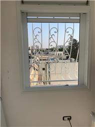 תמונה של איירון טנטש עבודות מסגרות