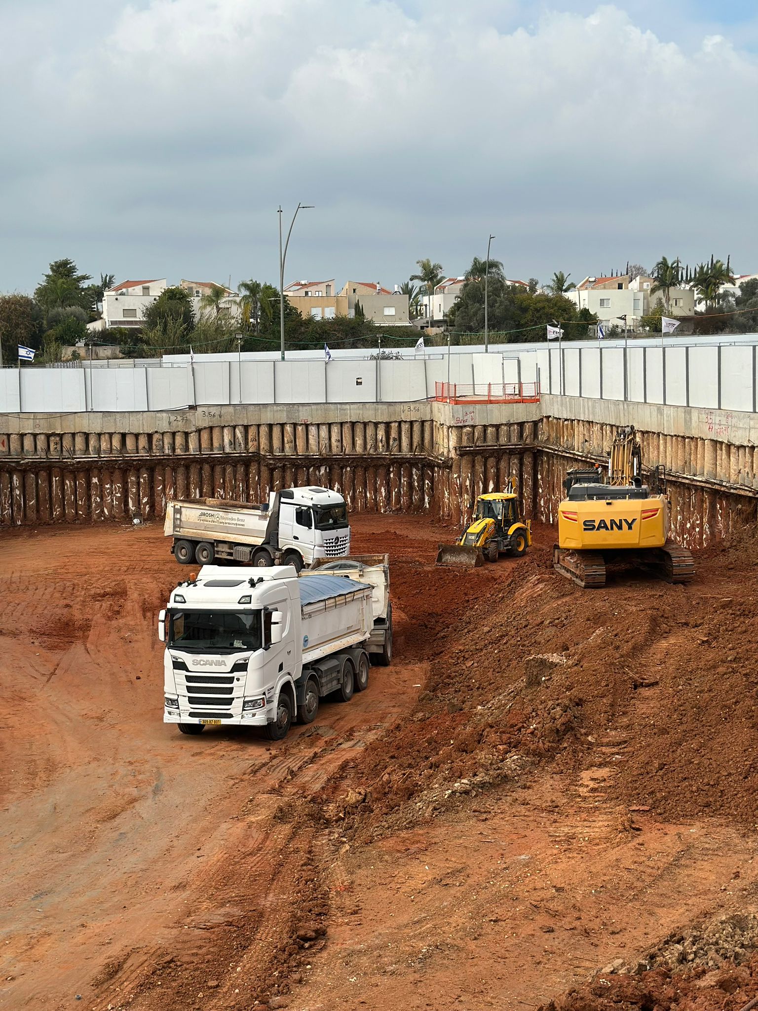 תמונה שצולמה להמחשת העבודות של סקיק עבודות עפר ופיתוח תמונה של סקיק עבודות עפר ופיתוח