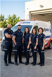 תמונה שצולמה להמחשת העבודות של אמבלונס לב אדיר תמונה של אמבלונס לב אדיר