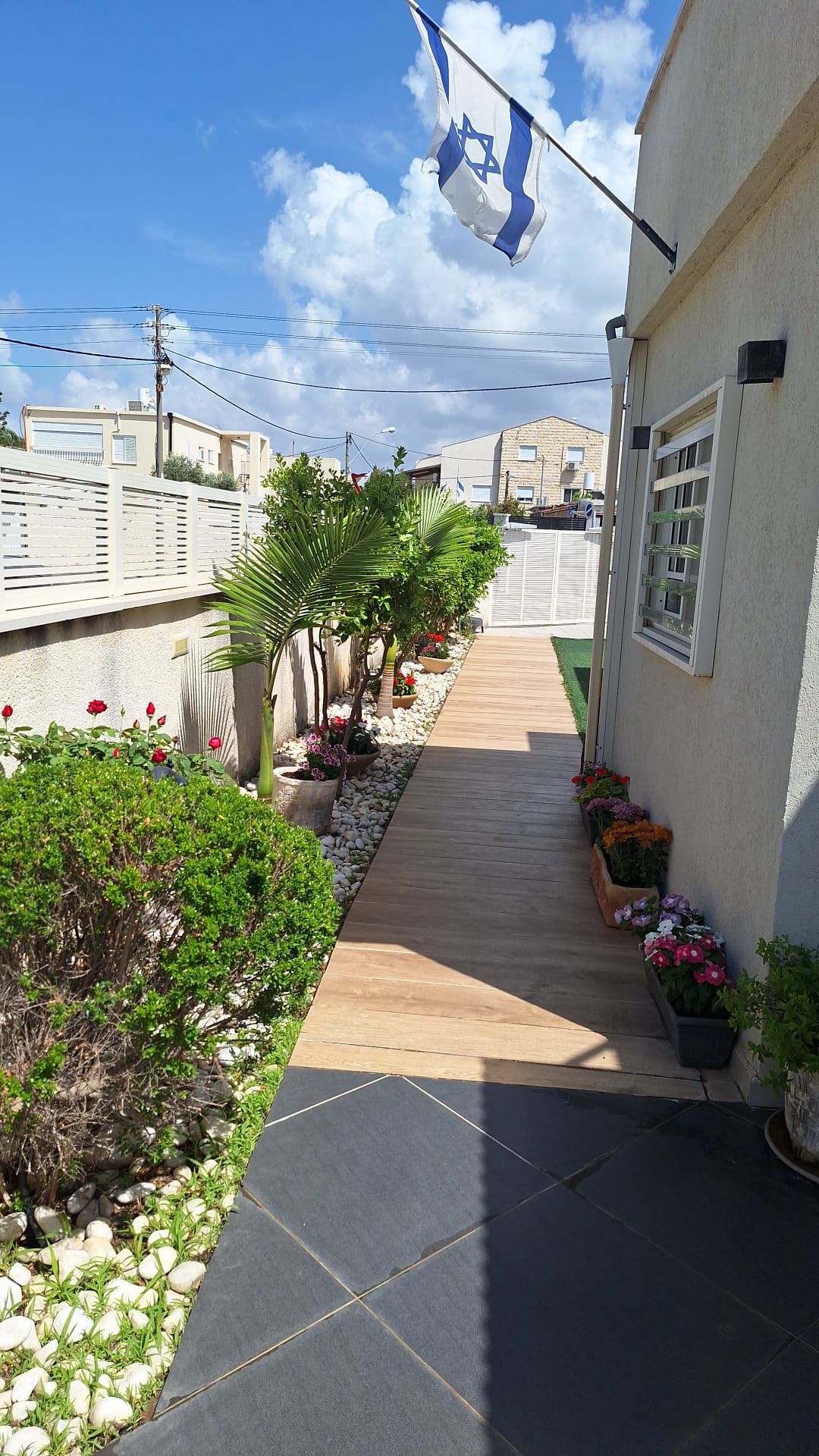 תמונה שצולמה להמחשת העבודות של מור עבודות גינון פיתוח הקמה ואחזקות תמונה של מור עבודות גינון פיתוח הקמה ואחזקות