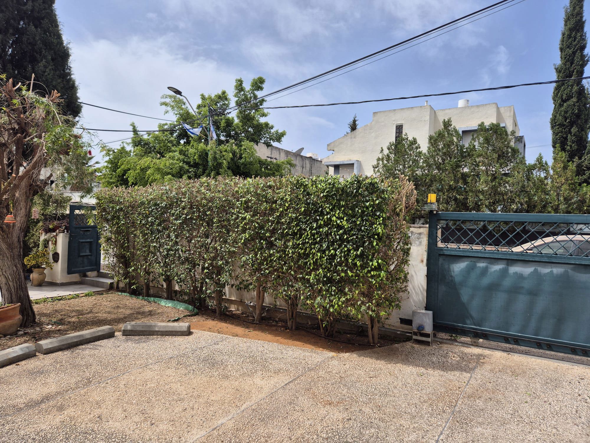 תמונה שצולמה להמחשת העבודות של מור עבודות גינון פיתוח הקמה ואחזקות תמונה של מור עבודות גינון פיתוח הקמה ואחזקות
