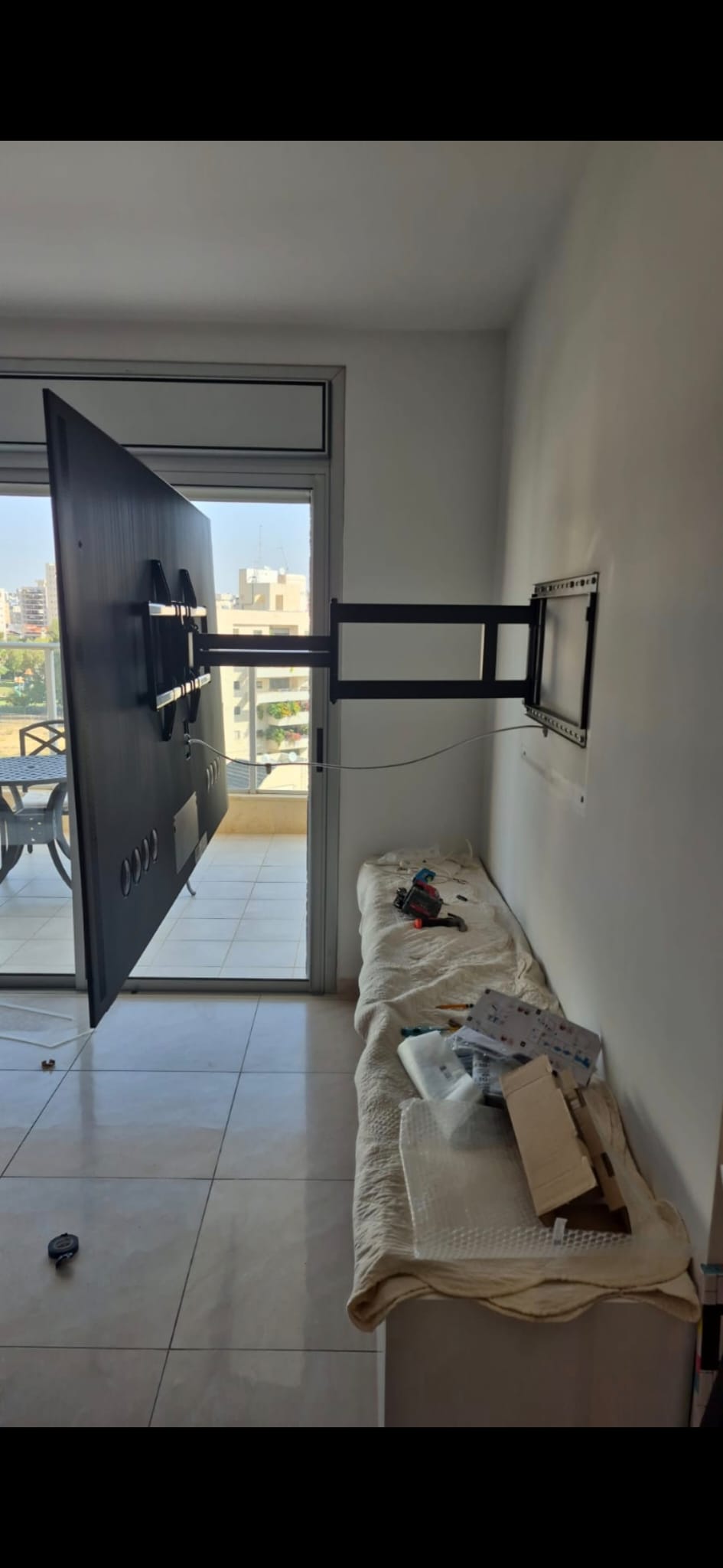תמונה שצולמה להמחשת העבודות של טי וי התקנות תמונה של טי וי התקנות