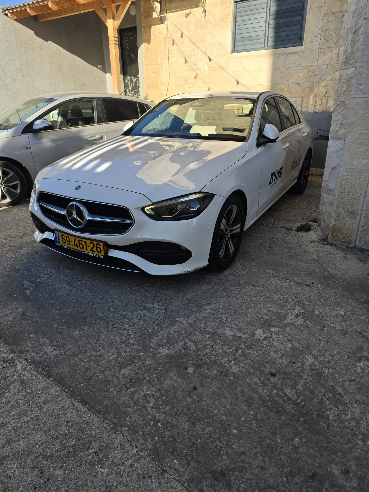 תמונה שצולמה להמחשת העבודות של מוניות וואן טורס תמונה של מוניות וואן טורס