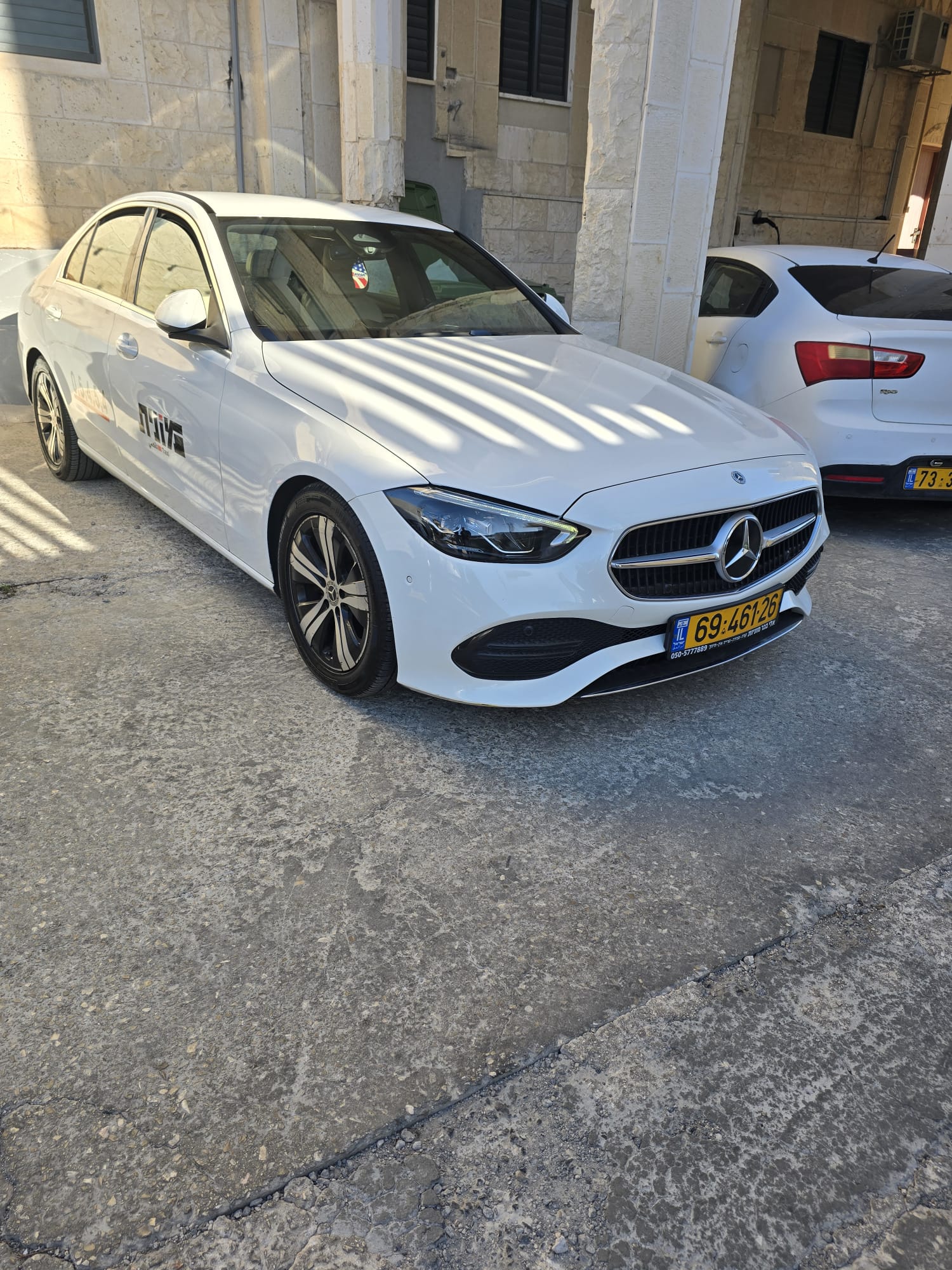 תמונה שצולמה להמחשת העבודות של מוניות וואן טורס תמונה של מוניות וואן טורס