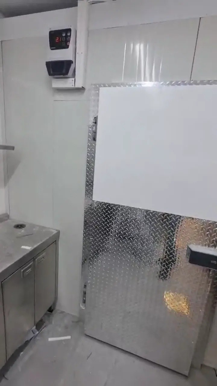 תמונה שצולמה להמחשת העבודות של א.מ מערכות קירור תמונה של א.מ מערכות קירור
