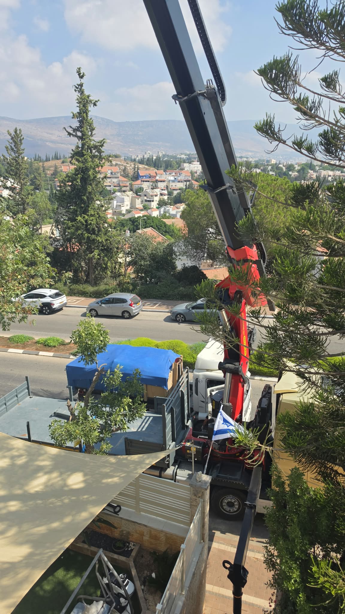 תמונה שצולמה להמחשת העבודות של עלי מוחמד עווד -מנופים תמונה של עלי מוחמד עווד -מנופים